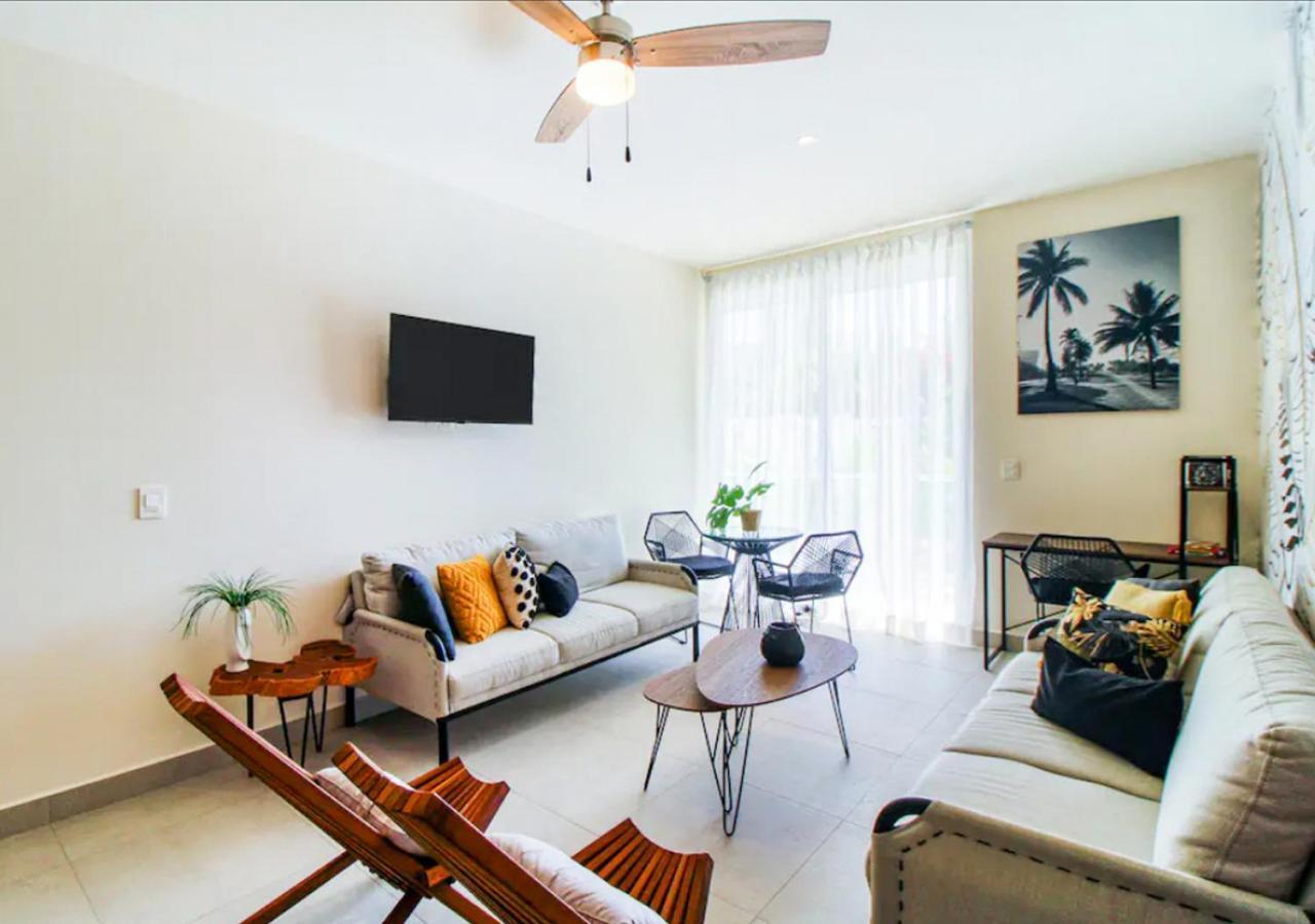 Coastal Paradise In South Apartment